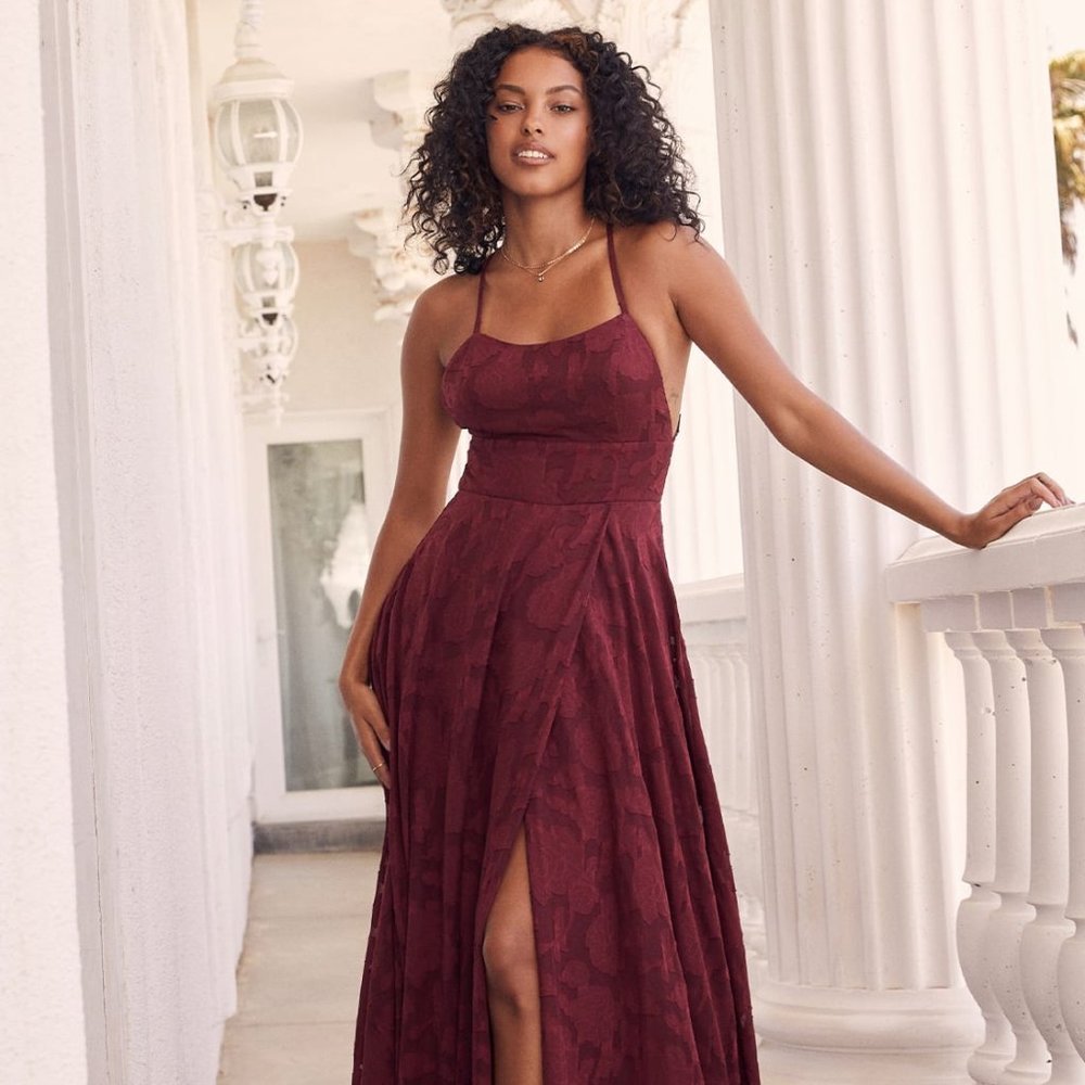 Lulu's Burgundy Floral Maxi Dress - Size L